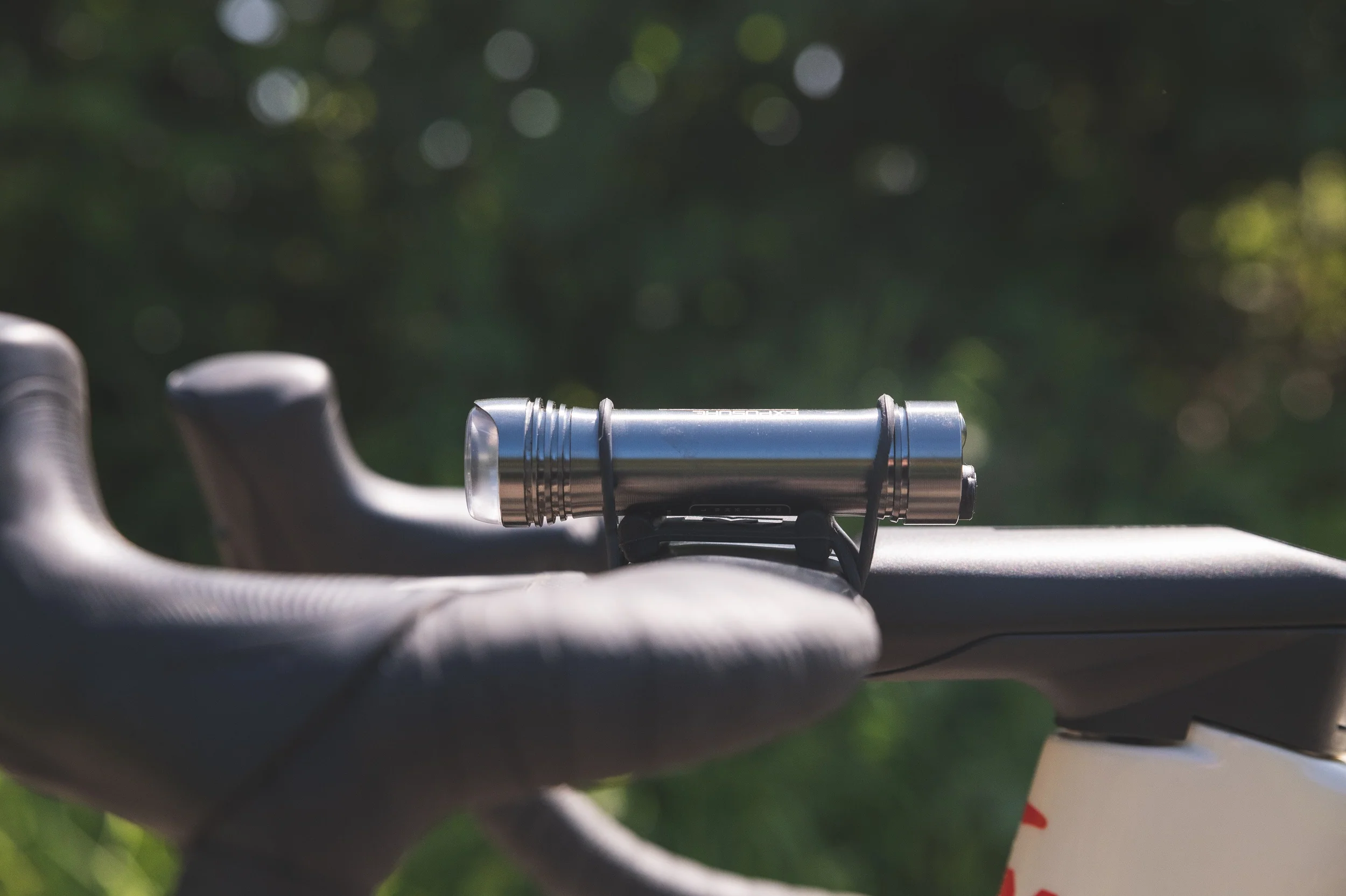 Aero Bar Silicone Light Mount - Image 2