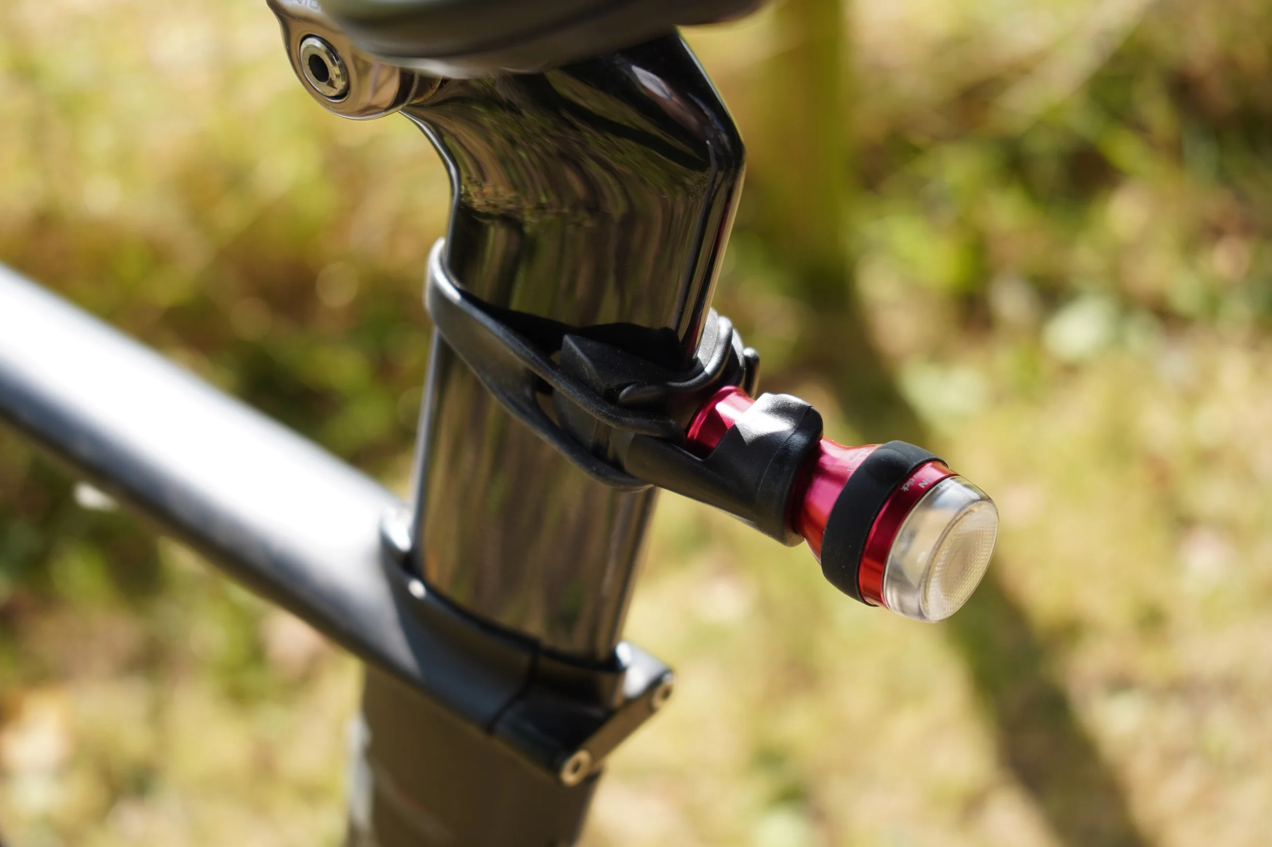 TraceR Aero Seat Post Bracket - Image 2