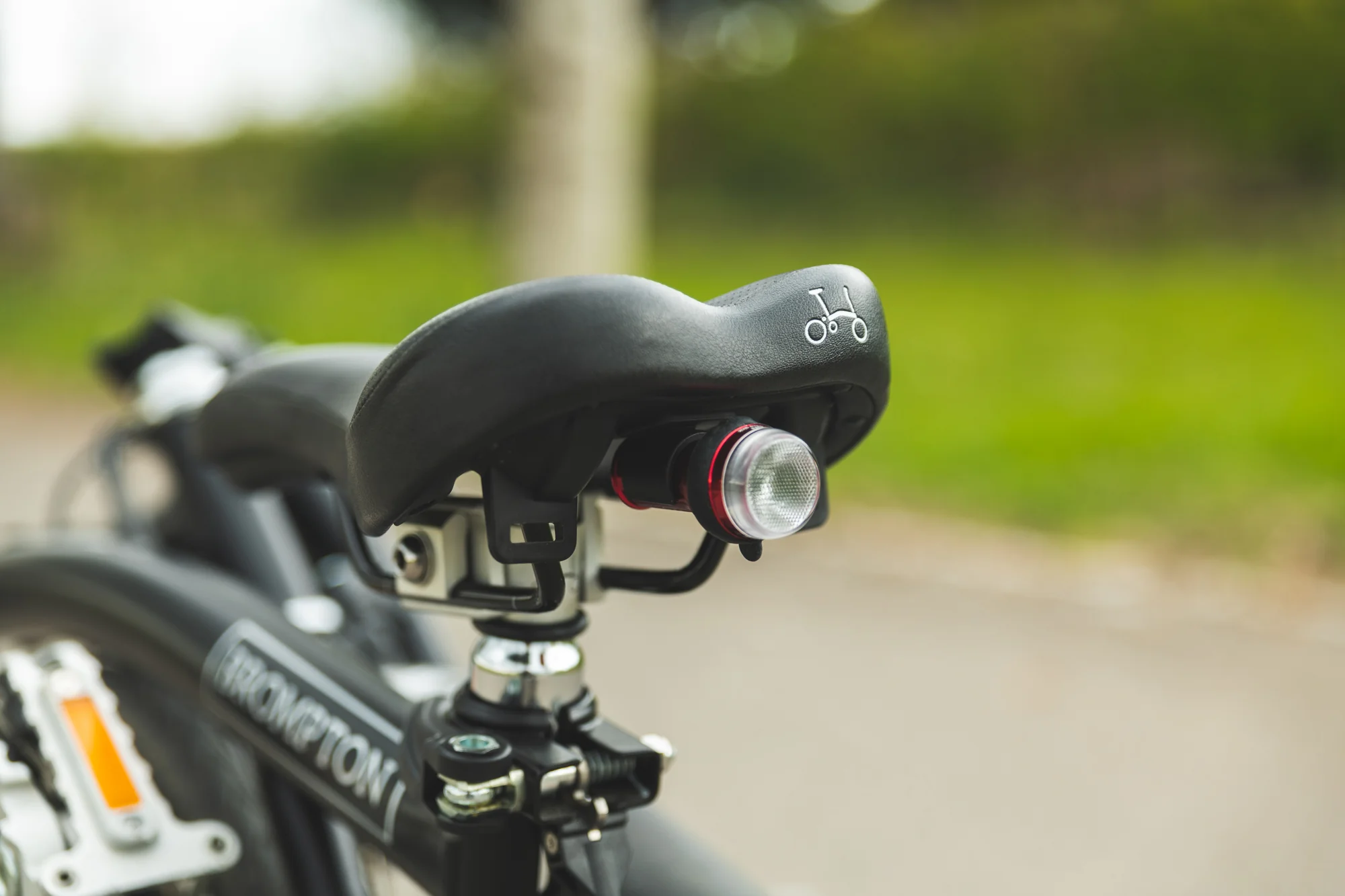 TraceR Bolt-On Brompton Rear Bracket - Image 2